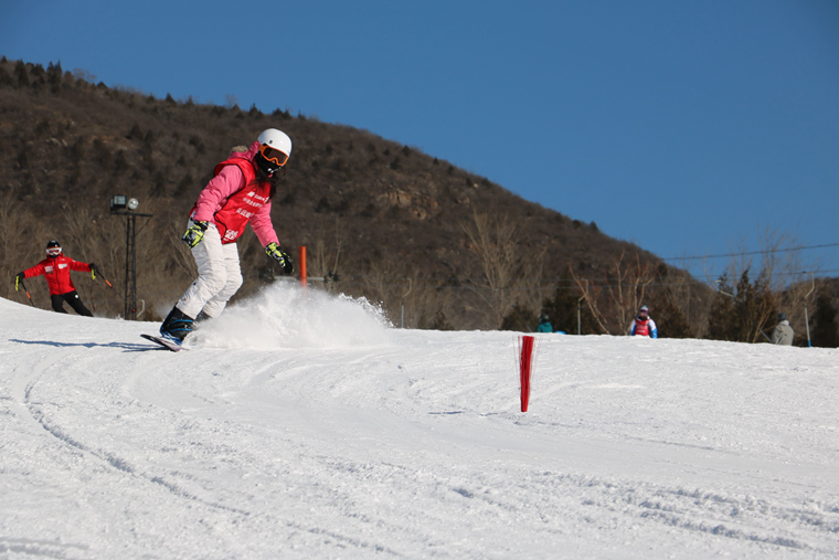 1599271471637011.png 軍都山滑雪場.png