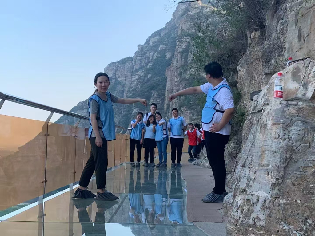 懷柔拓展訓練 懷柔拓展訓練